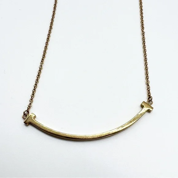 Tiffany & Co. T Smile Yellow Gold Necklace Small with Box - Picture 5 of 14